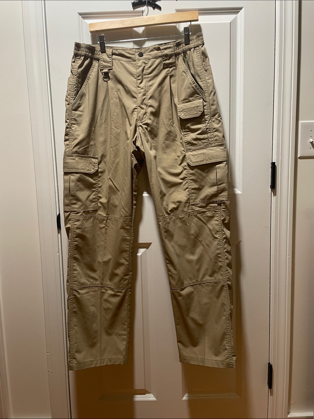 Men's Propper Cargo Tactical Pants in Khaki